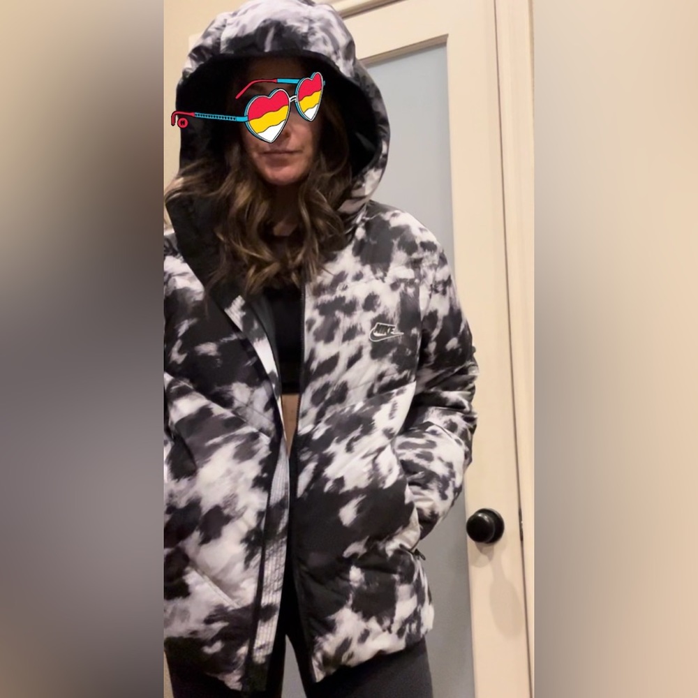 Men’s Nike Snowboarding Jacket (Medium)